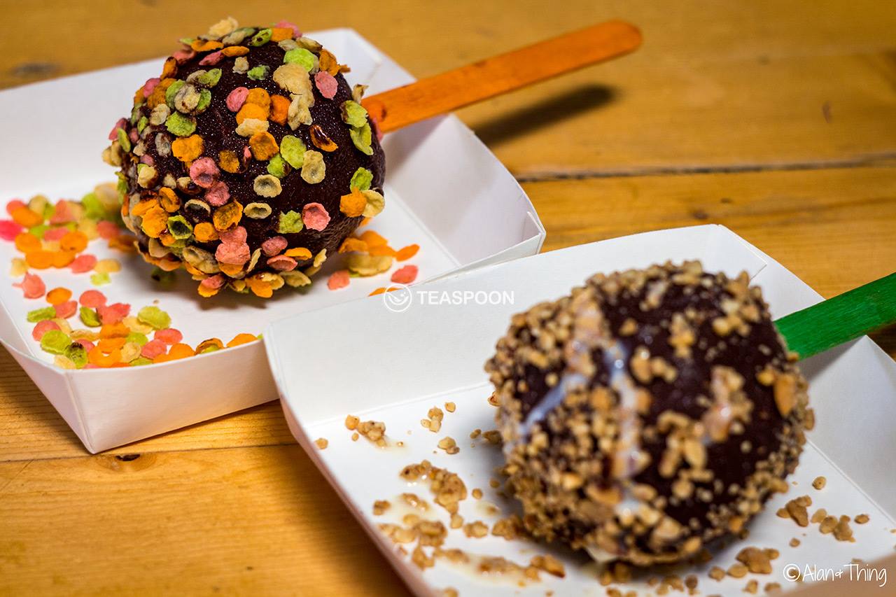 【Kuching Festival NEW Treats!】MEGABALL Gelato & Gelollipop? O(≧∇≦)O